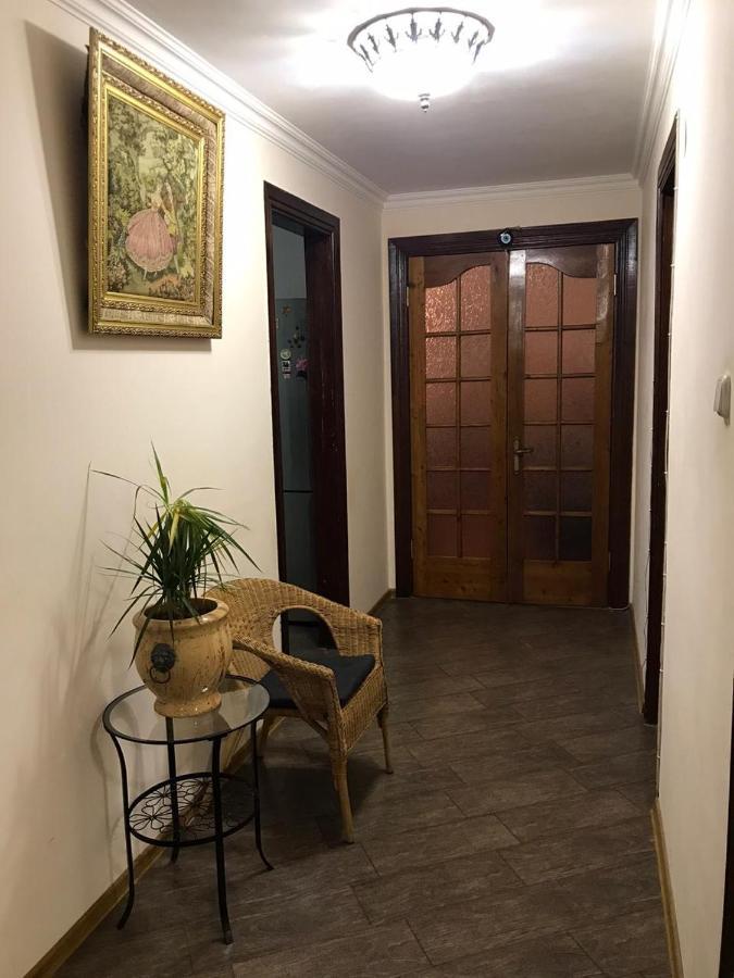 Chasha Polnaya Appartement Soechoemi Buitenkant foto