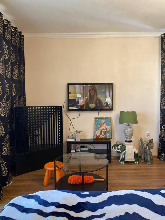 Chasha Polnaya Appartement Soechoemi Buitenkant foto
