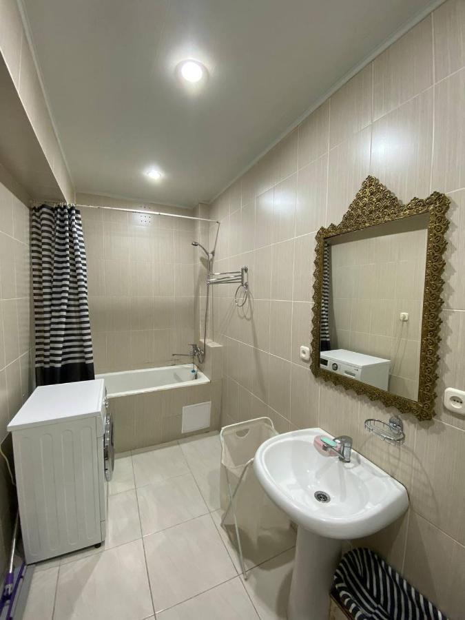 Chasha Polnaya Appartement Soechoemi Buitenkant foto