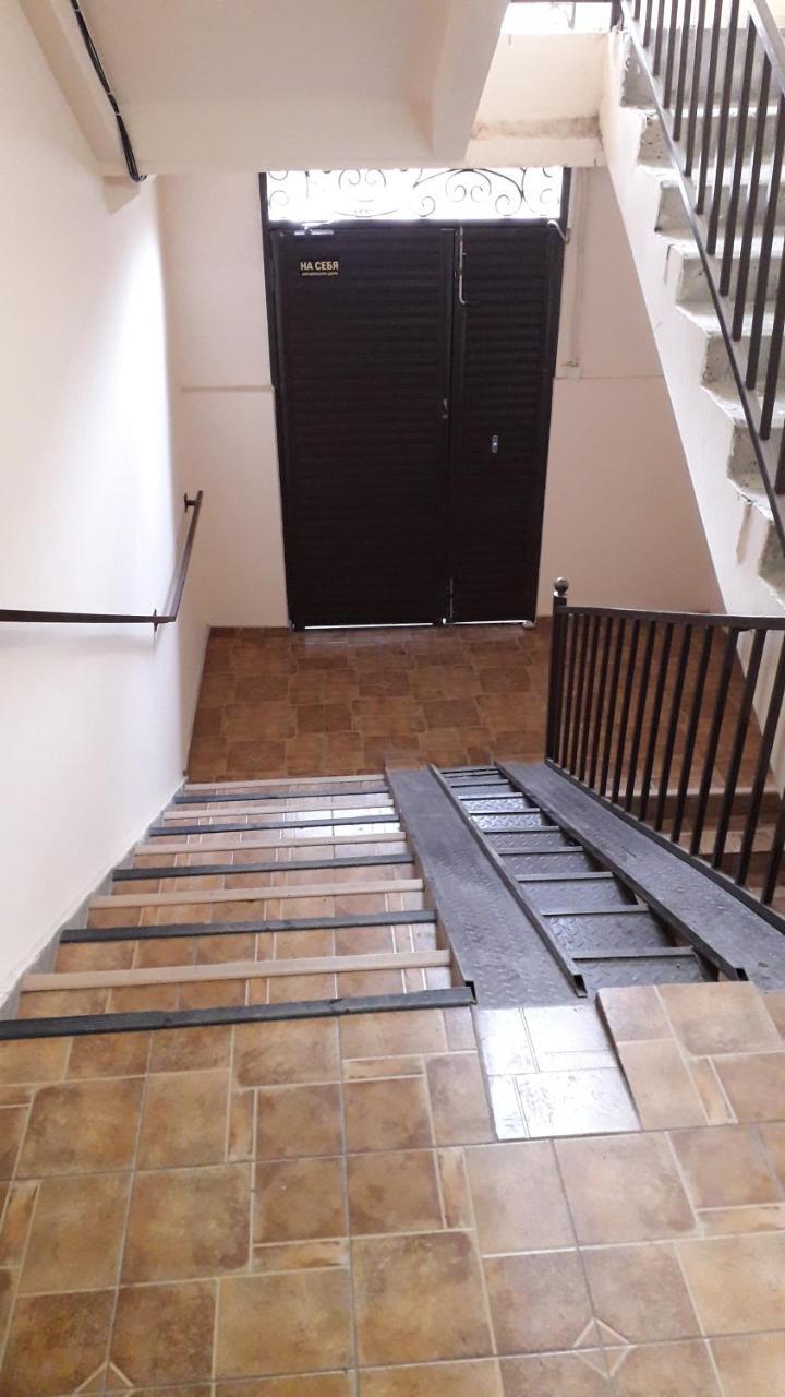Chasha Polnaya Appartement Soechoemi Buitenkant foto